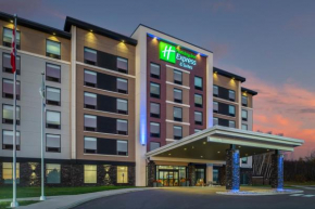 Holiday Inn Express & Suites Moncton, an IHG Hotel
